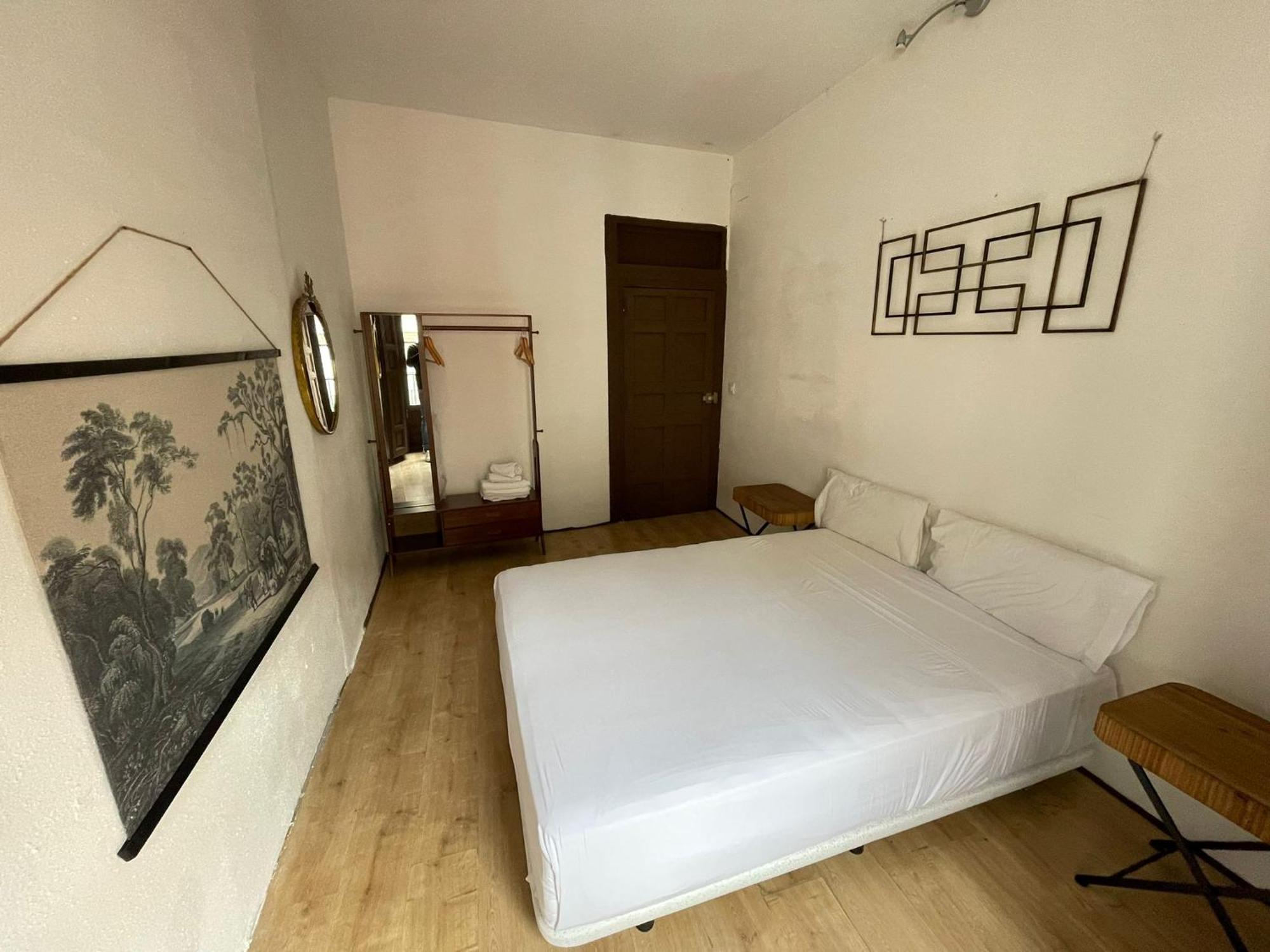 Ristbe Rooms Мадрид Екстериор снимка